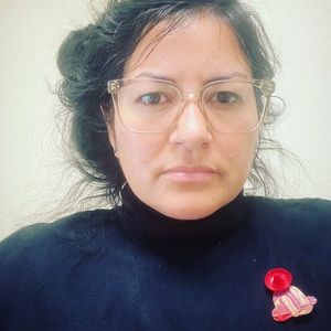 Meet your Posher, Justine